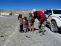 江都90后西藏发起“爱心笔筒”微公益活动