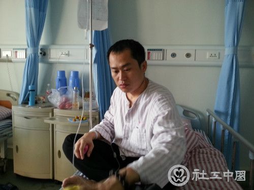 图：陈词在广西壮族自治区人民医院住院开始接受治疗