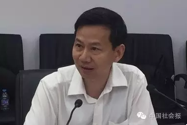 清华大学教授  邓国胜