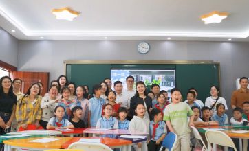 中国社会工作联合会副会长李羚一行赴江西调研家校社共建圆梦工程